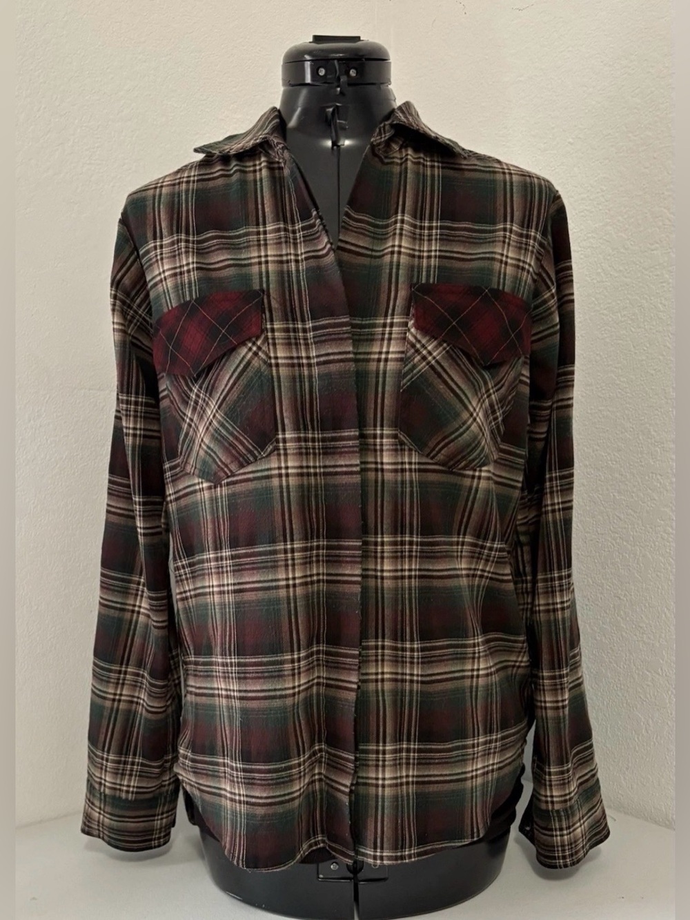 Sam Edelman Women’s Brown Plaid split Back blouse With Zipper Details XS.